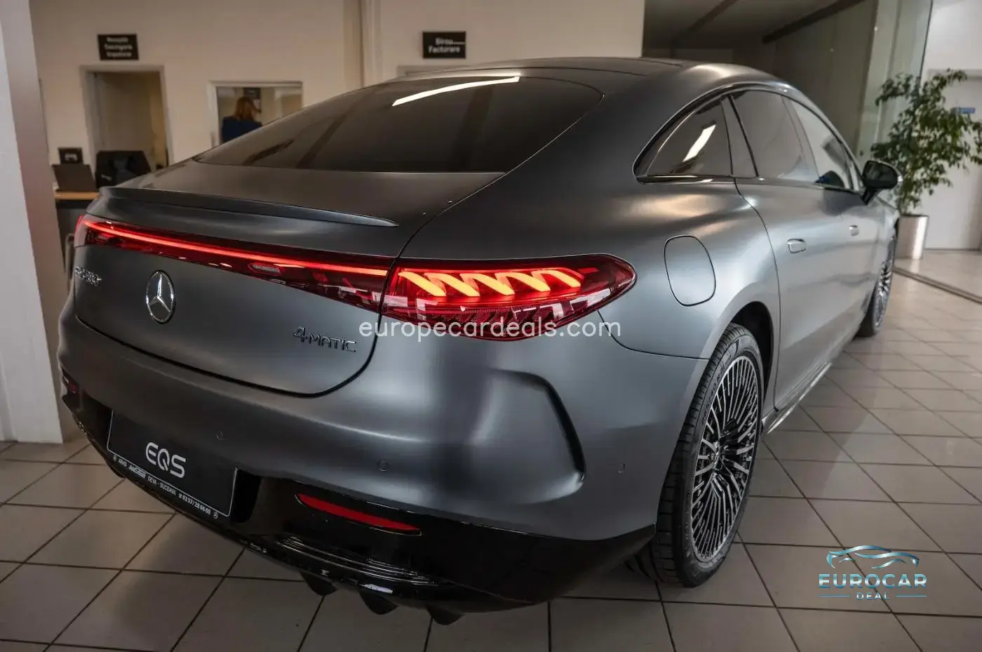 Mercedes-Benz EQS