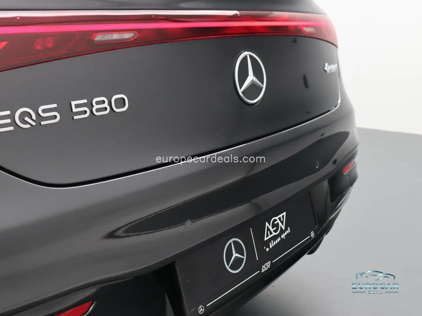 Mercedes-Benz EQS