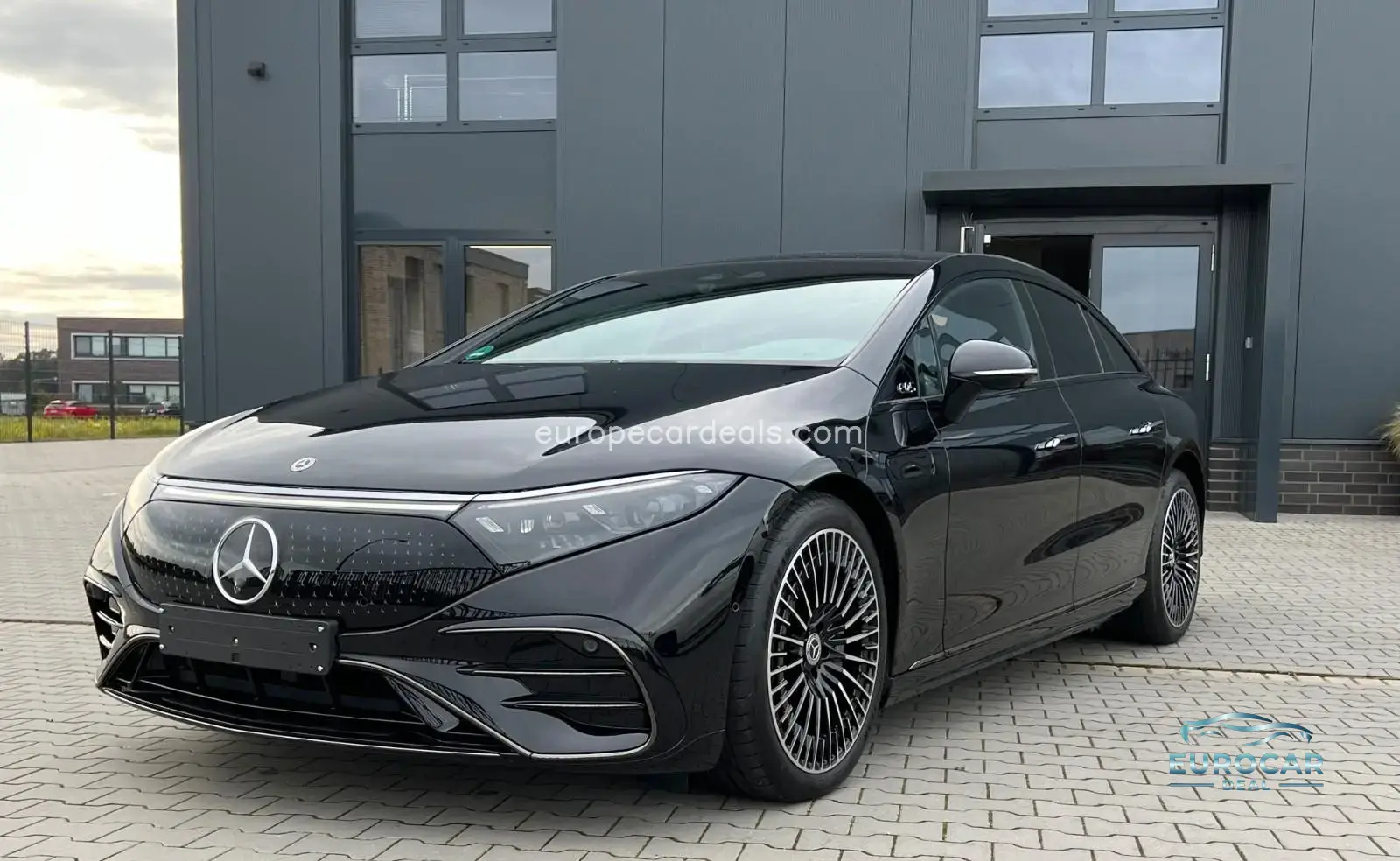 Mercedes-Benz EQS