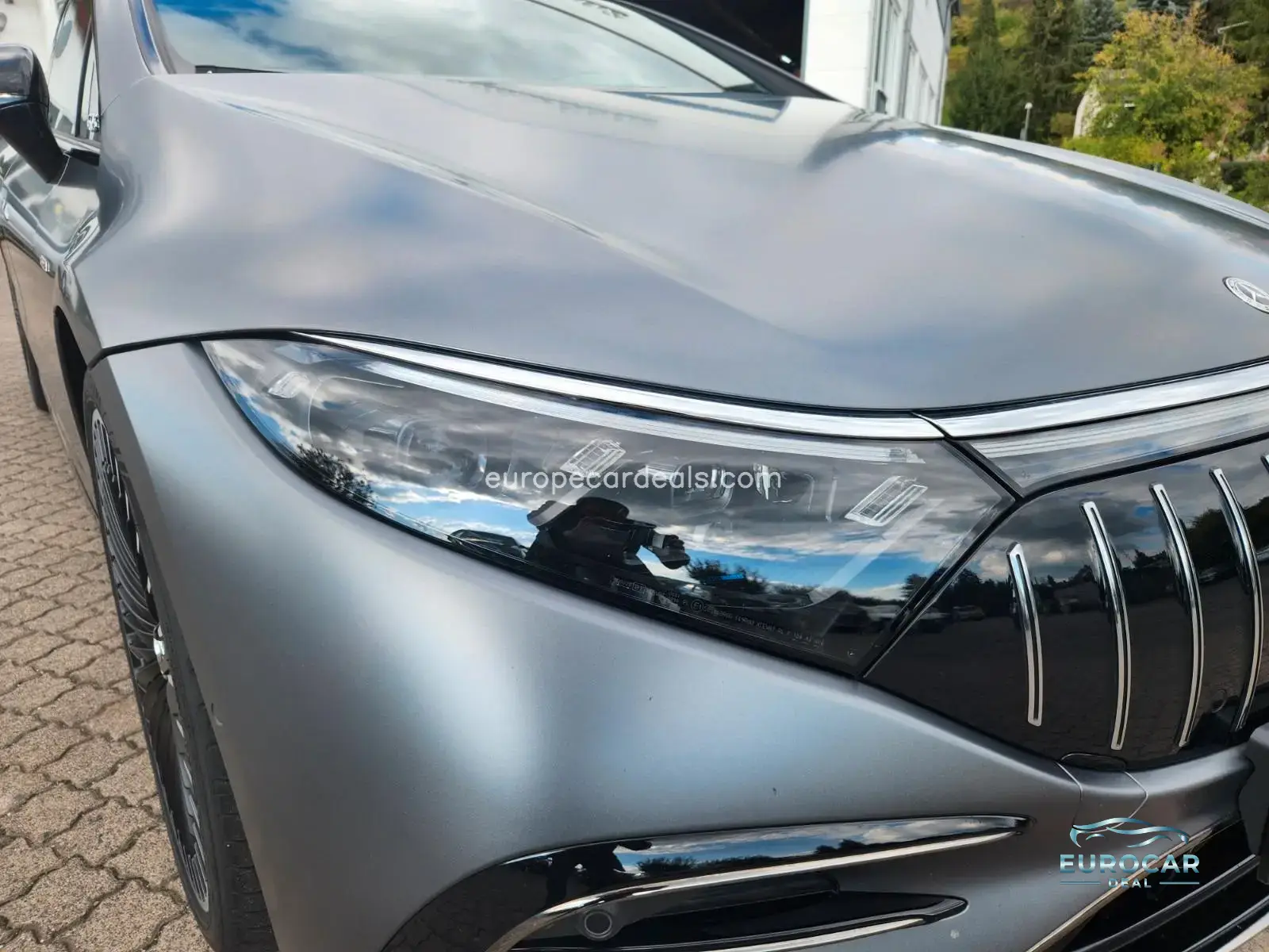 Mercedes-Benz EQS