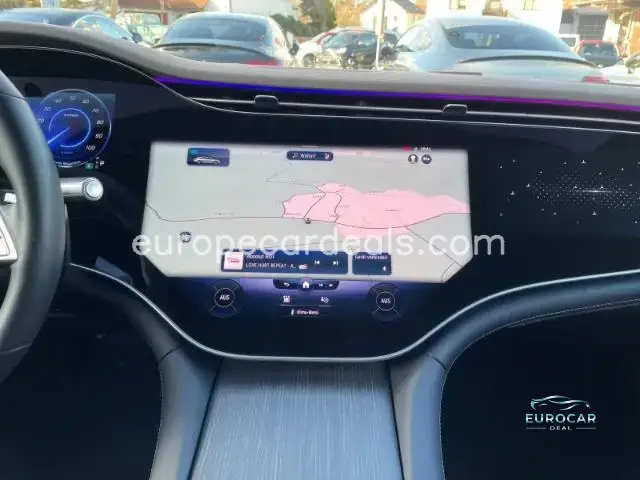 Mercedes-Benz EQS