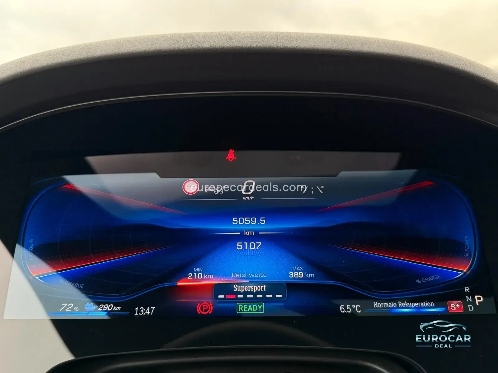 Mercedes-Benz EQS