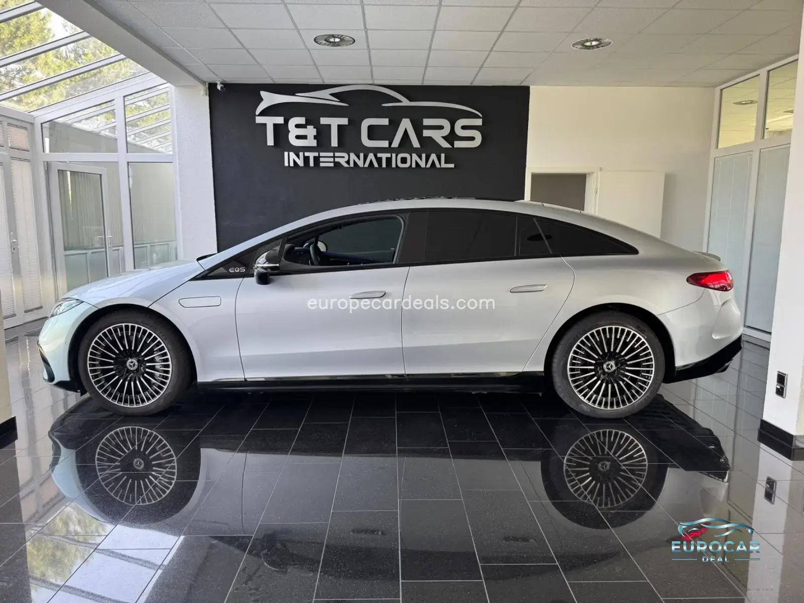 Mercedes-Benz EQS