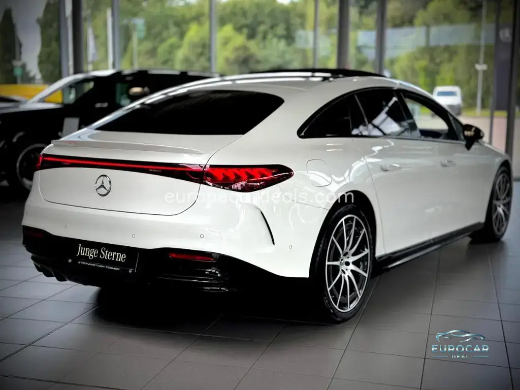 Mercedes-Benz EQS