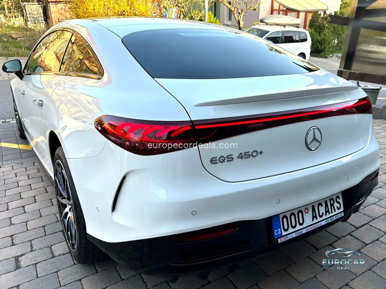 Mercedes-Benz EQS