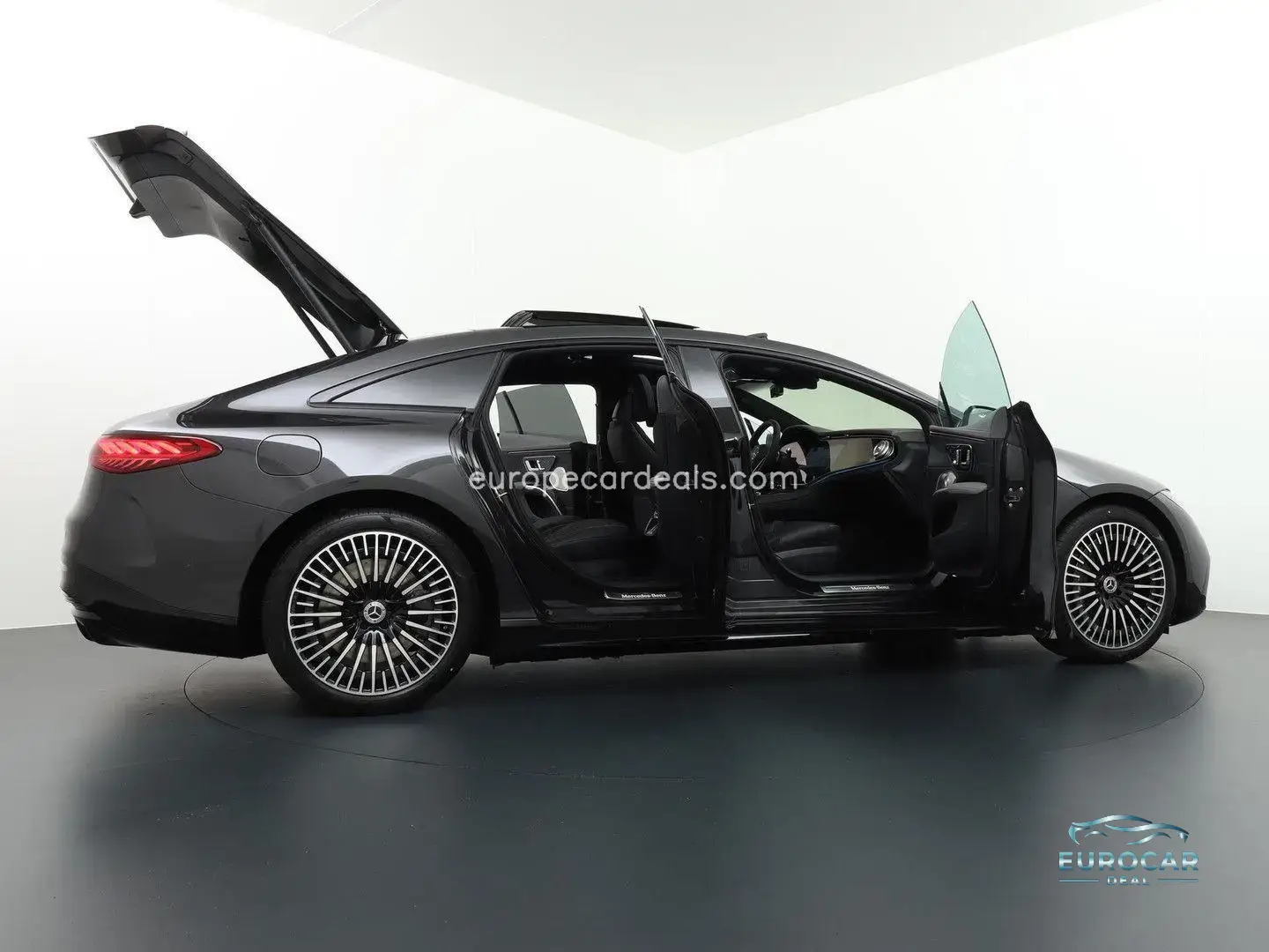 Mercedes-Benz EQS