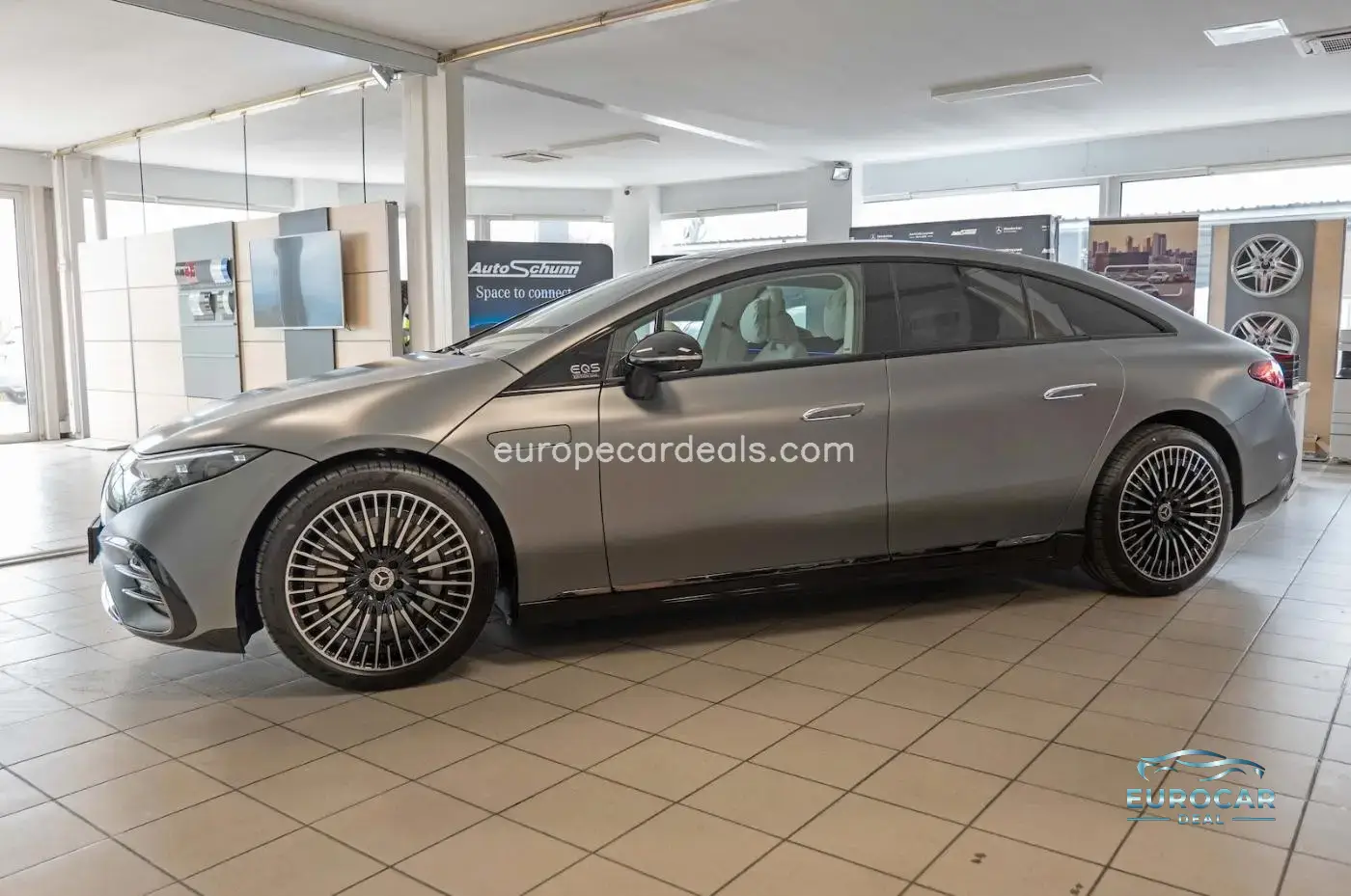 Mercedes-Benz EQS