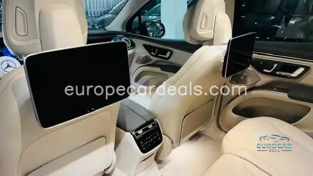 Mercedes-Benz EQS