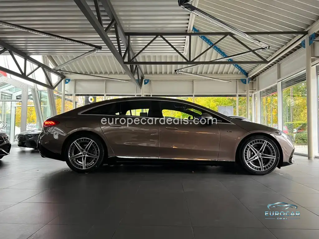 Mercedes-Benz EQS