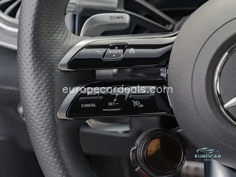 Mercedes-Benz EQS