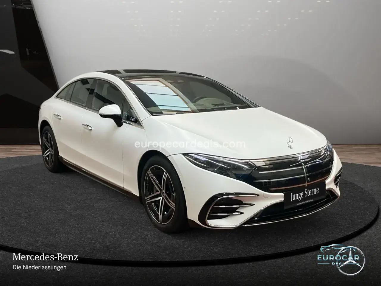 Mercedes-Benz EQS