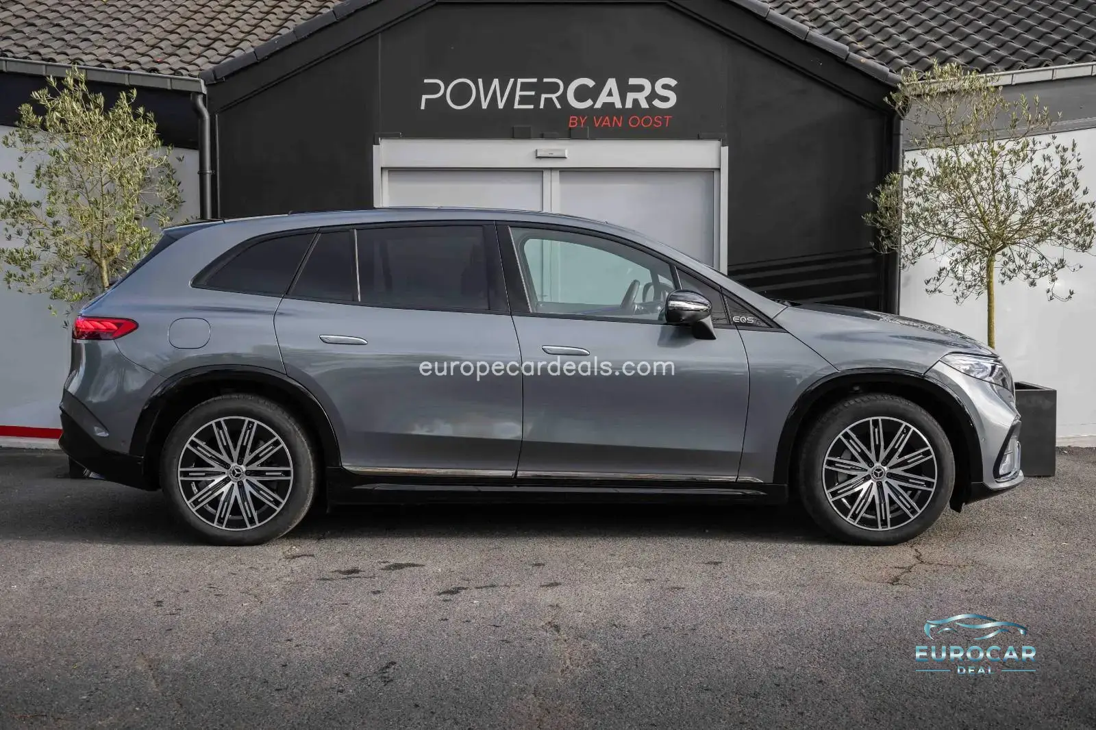 Mercedes-Benz EQS