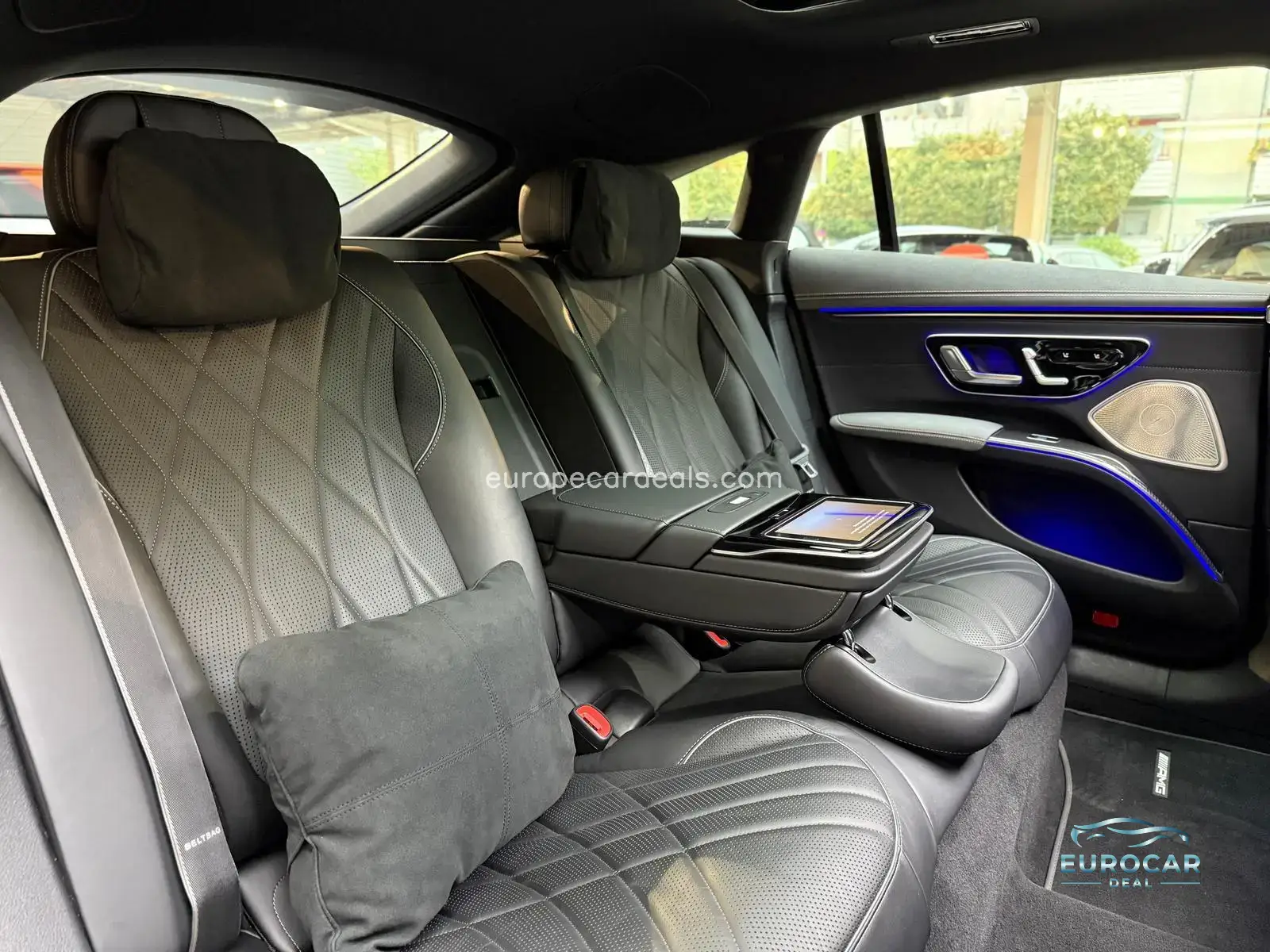 Mercedes-Benz EQS