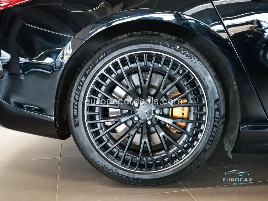 Mercedes-Benz EQS