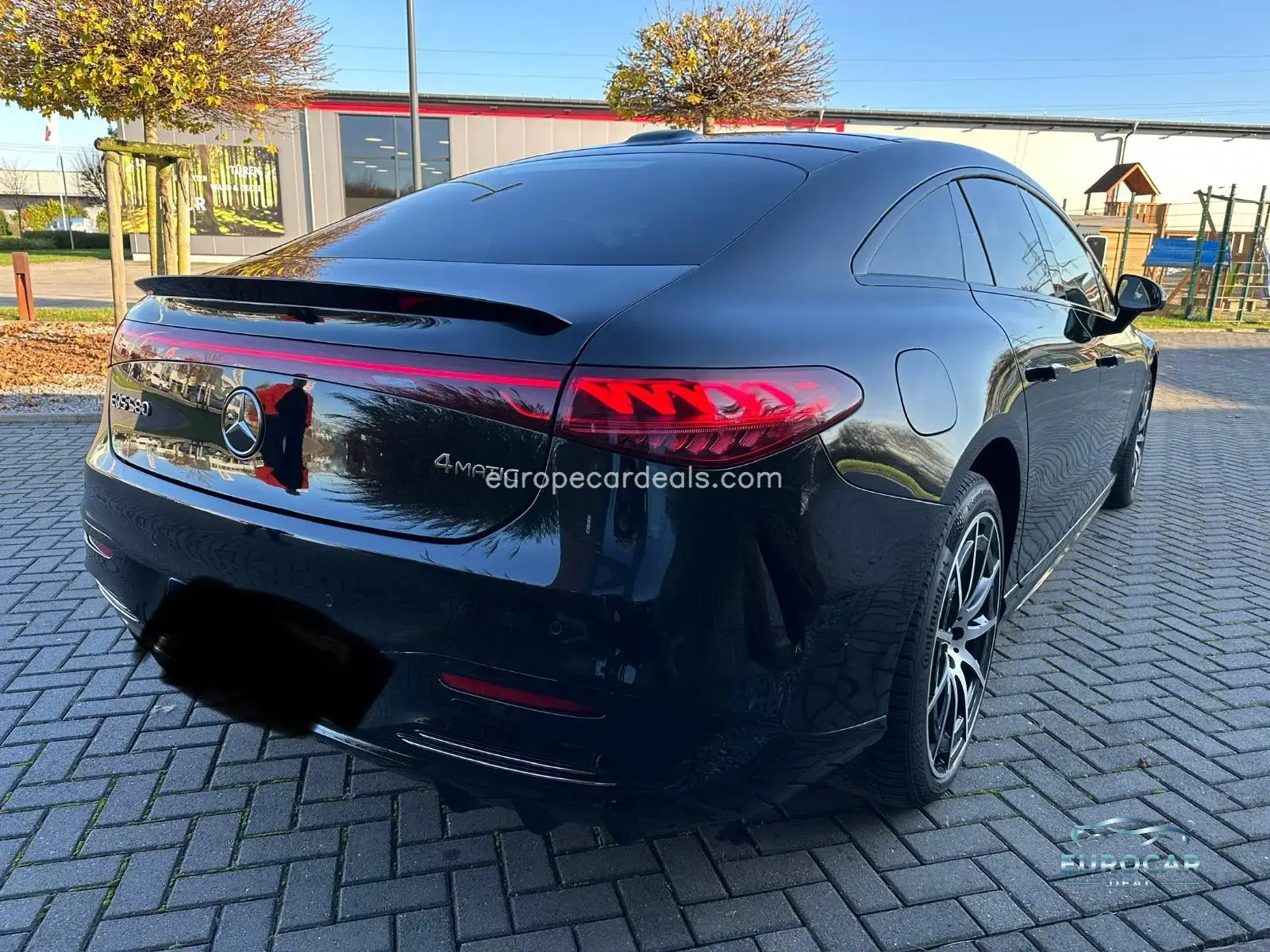 Mercedes-Benz EQS