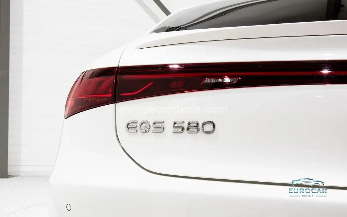 Mercedes-Benz EQS