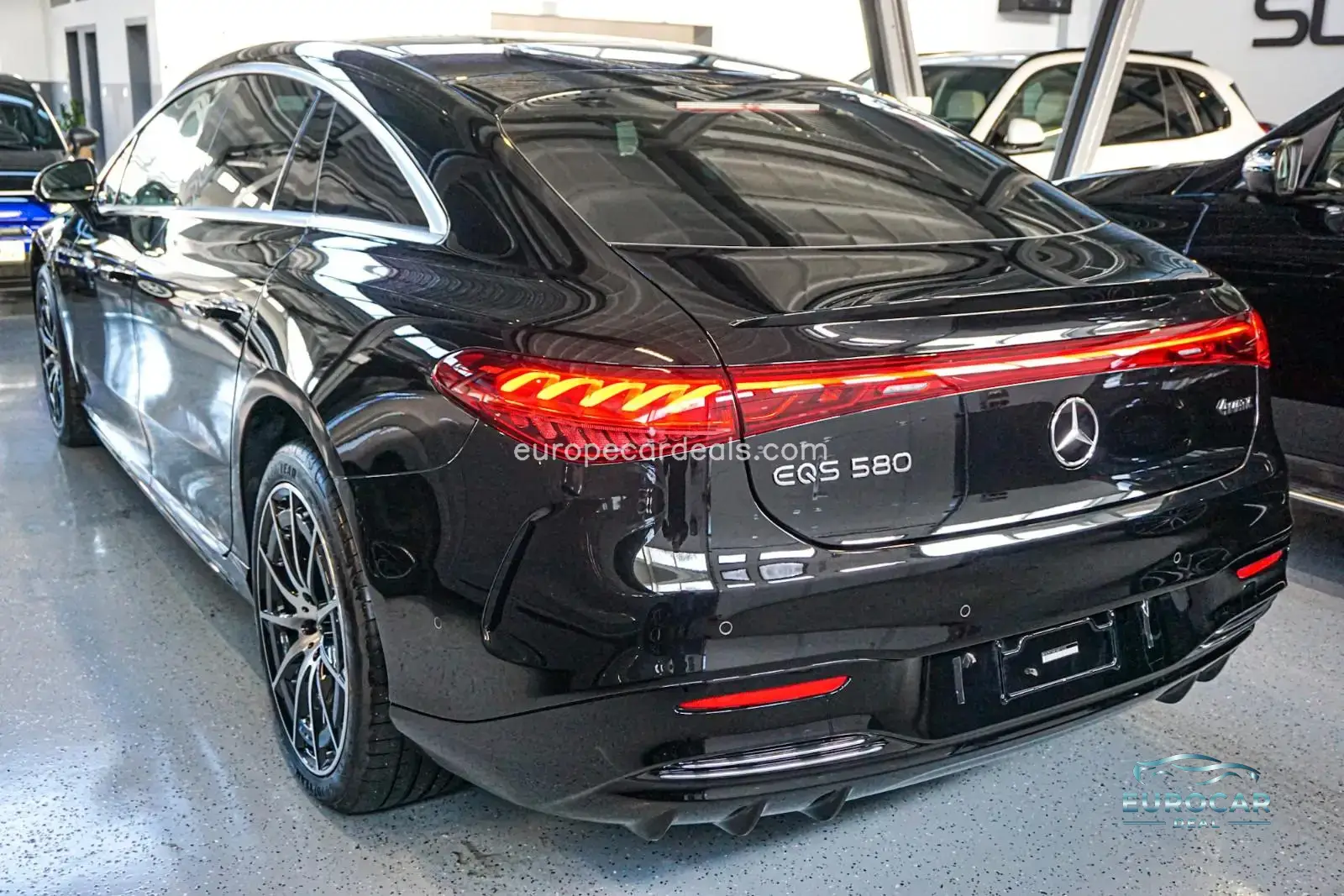 Mercedes-Benz EQS
