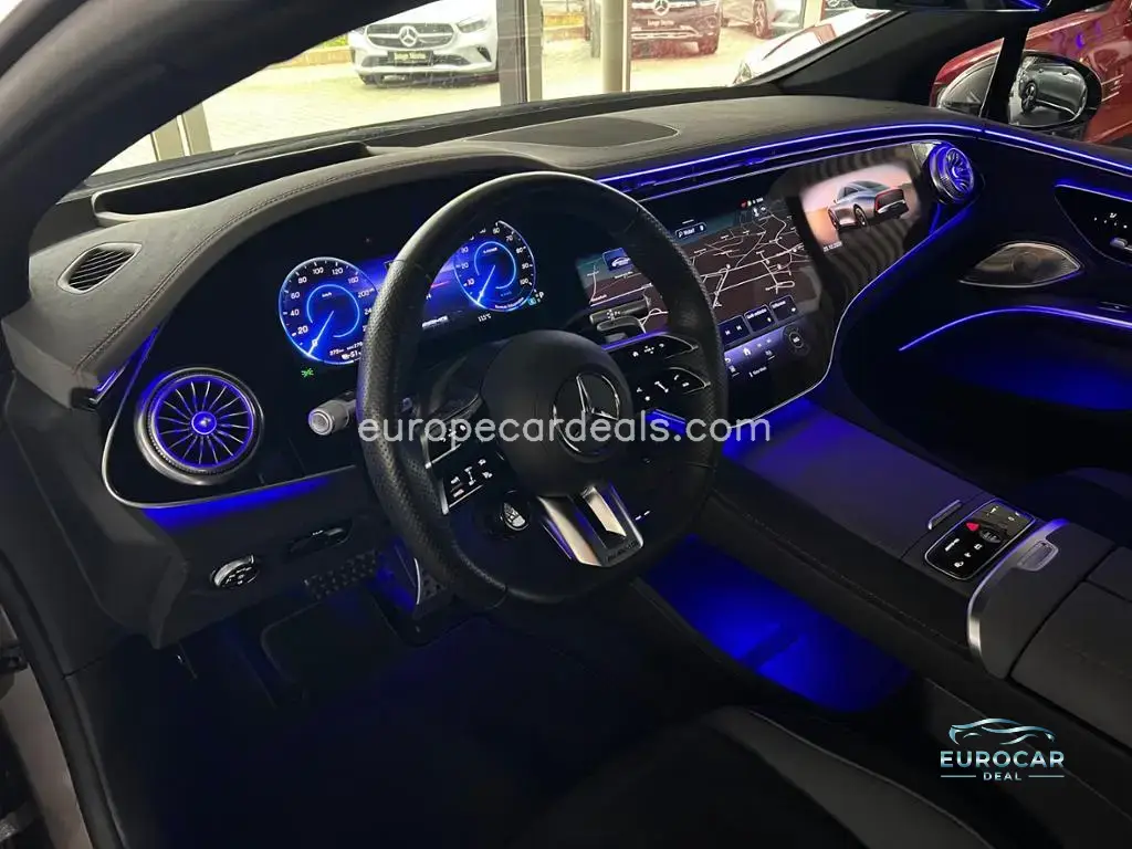 Mercedes-Benz EQS