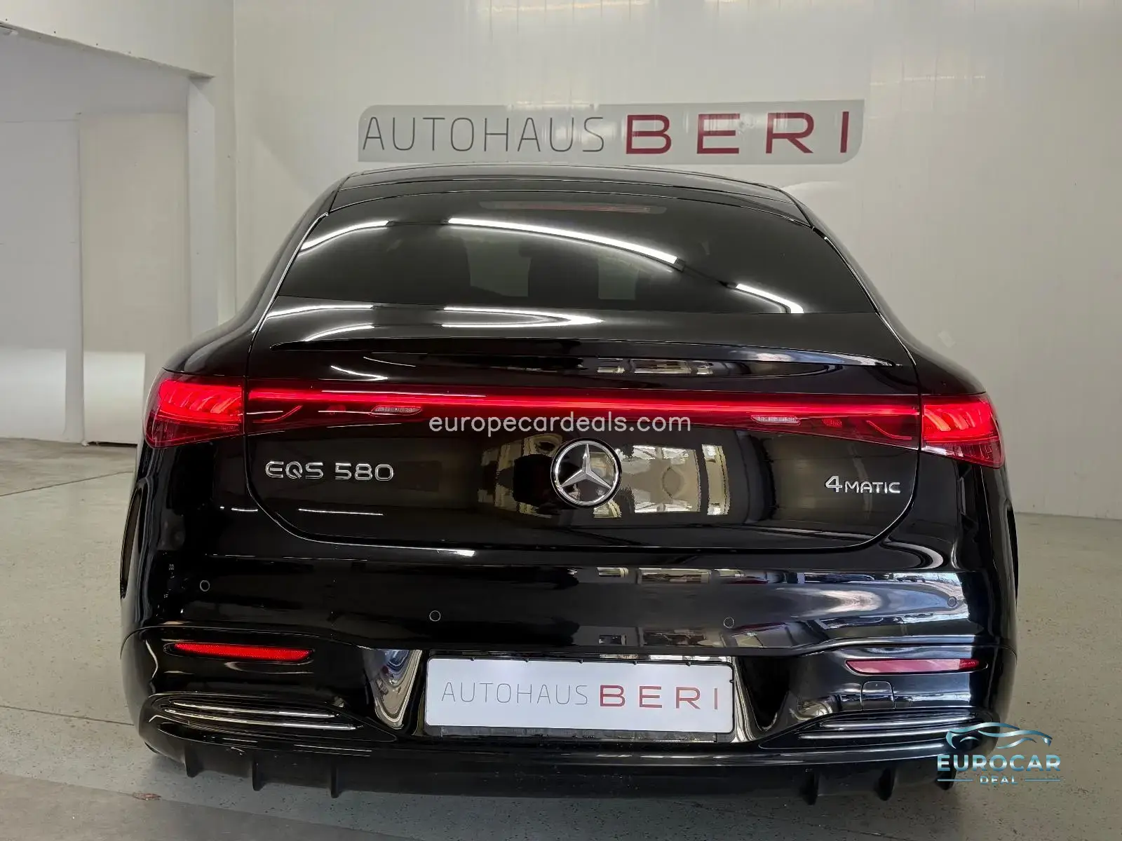 Mercedes-Benz EQS