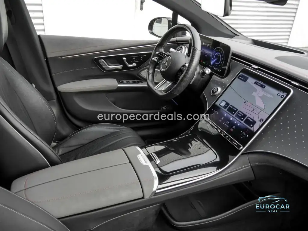 Mercedes-Benz EQS