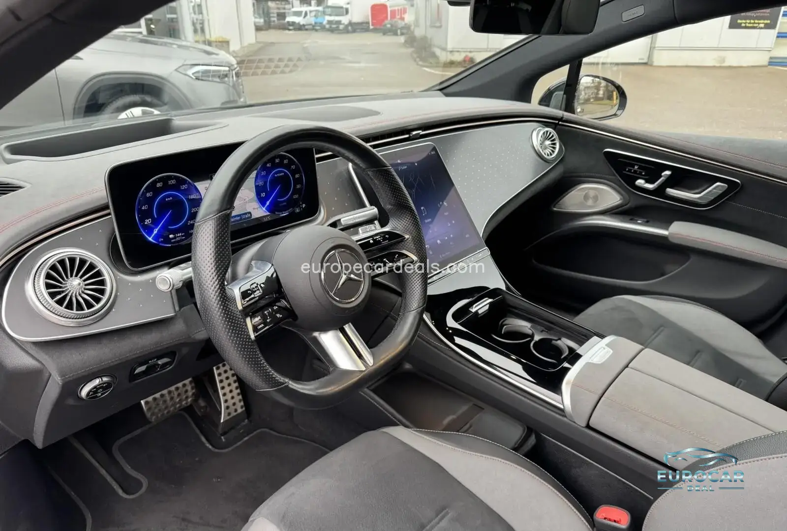 Mercedes-Benz EQS