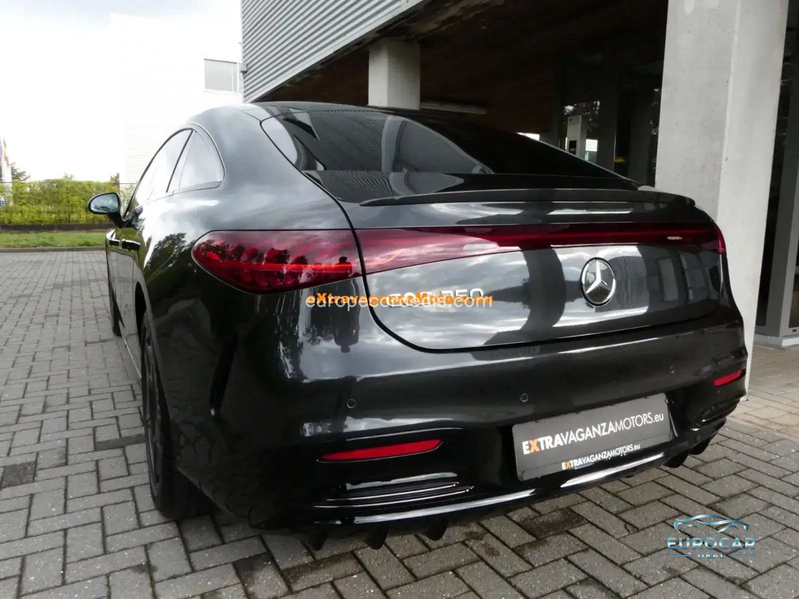 Mercedes-Benz EQS