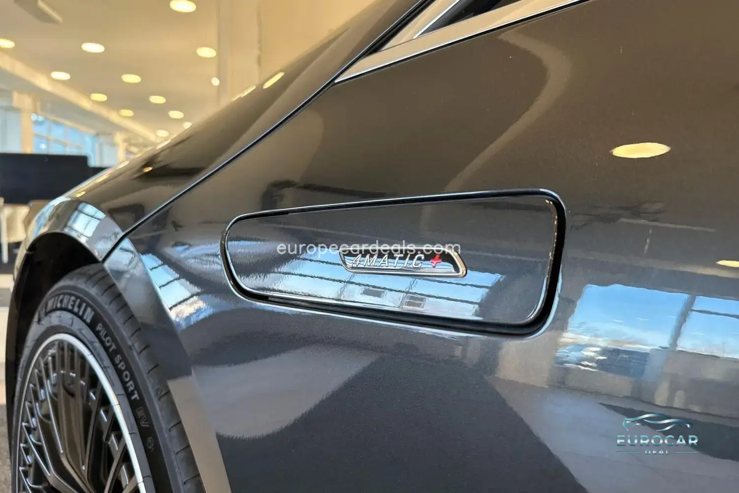 Mercedes-Benz EQS