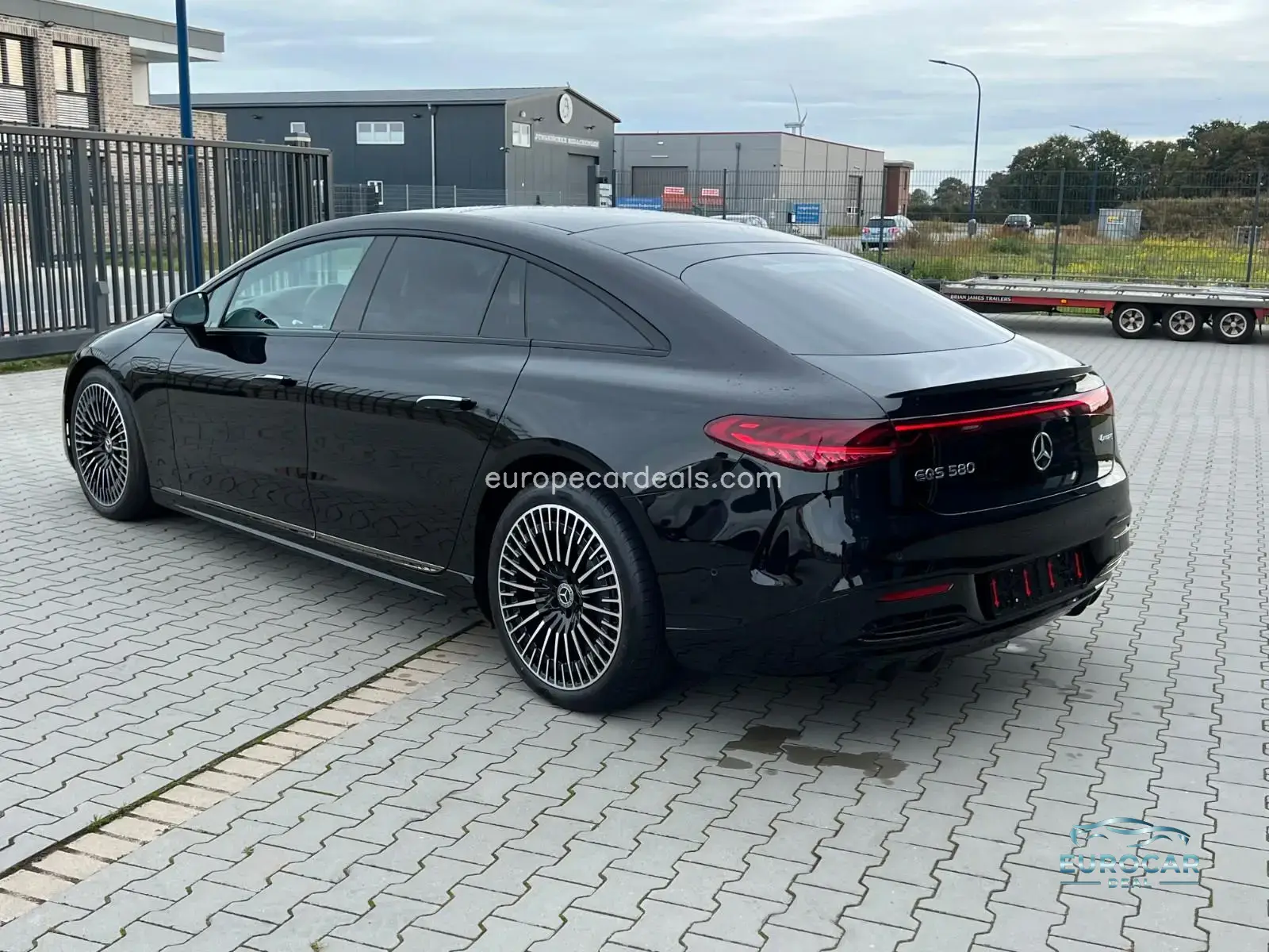 Mercedes-Benz EQS