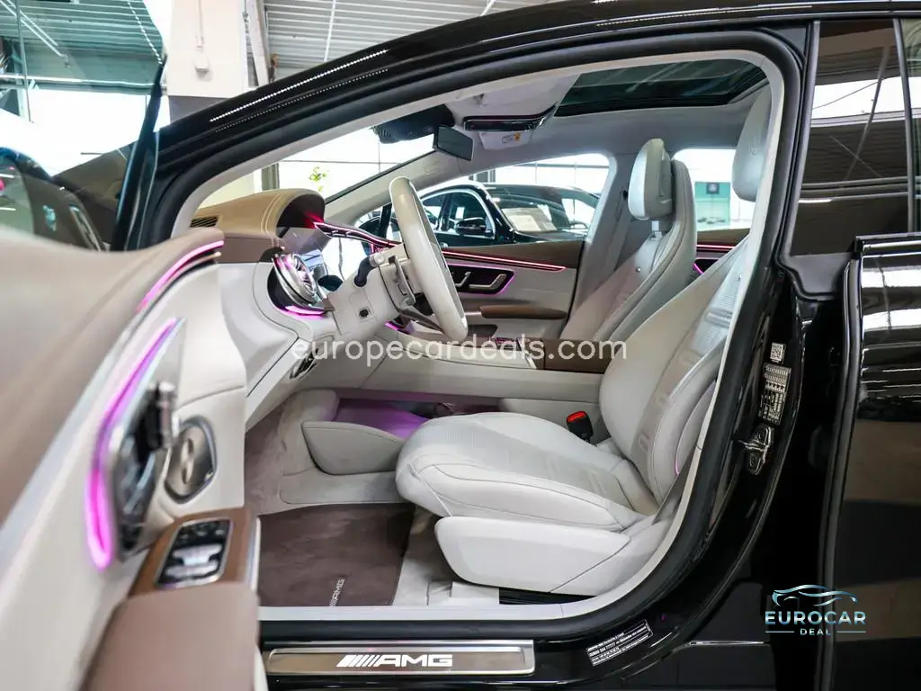 Mercedes-Benz EQS