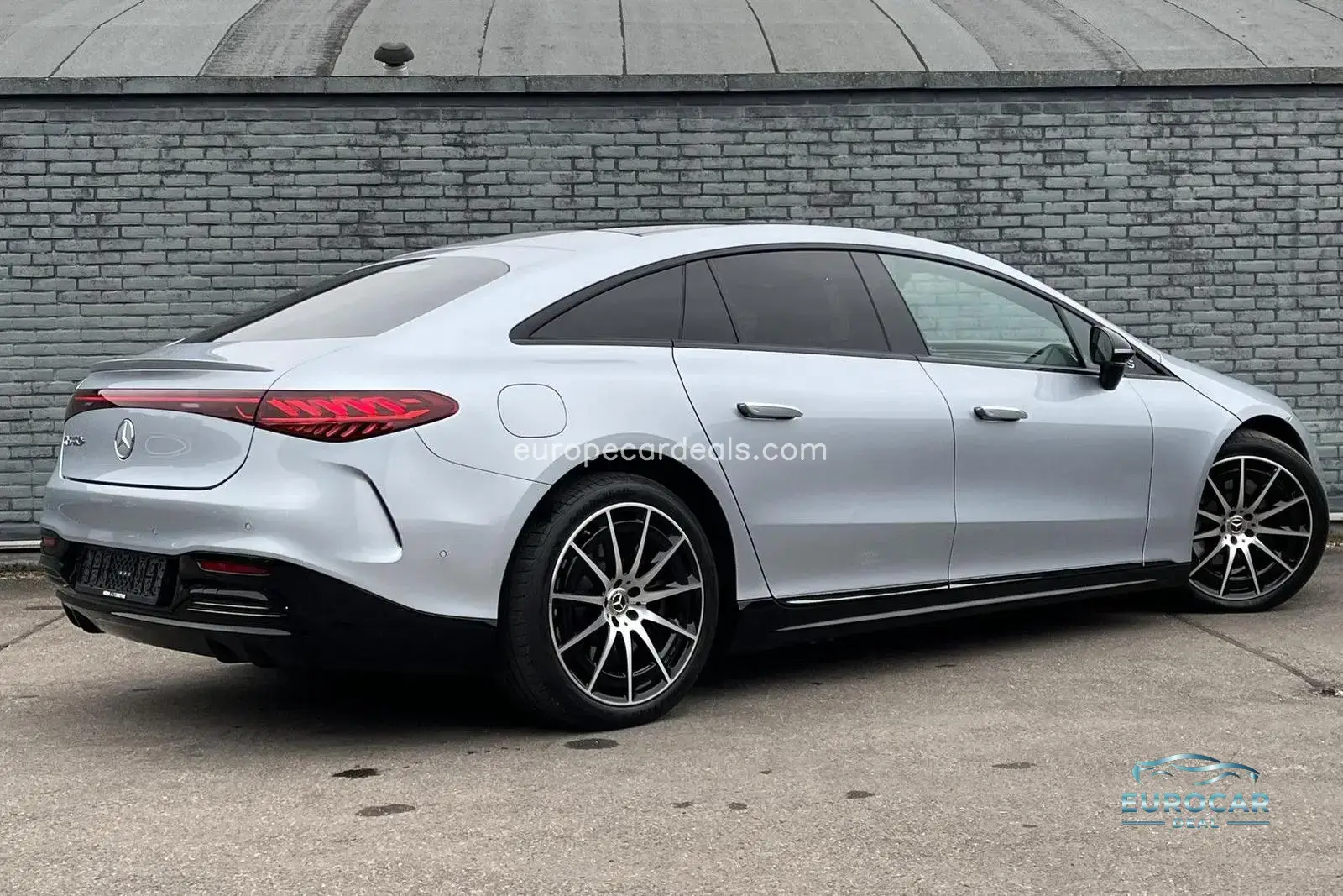 Mercedes-Benz EQS
