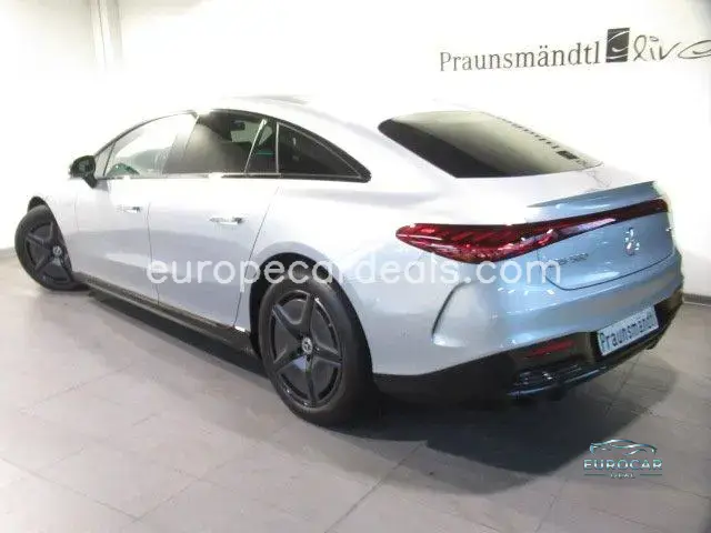 Mercedes-Benz EQS