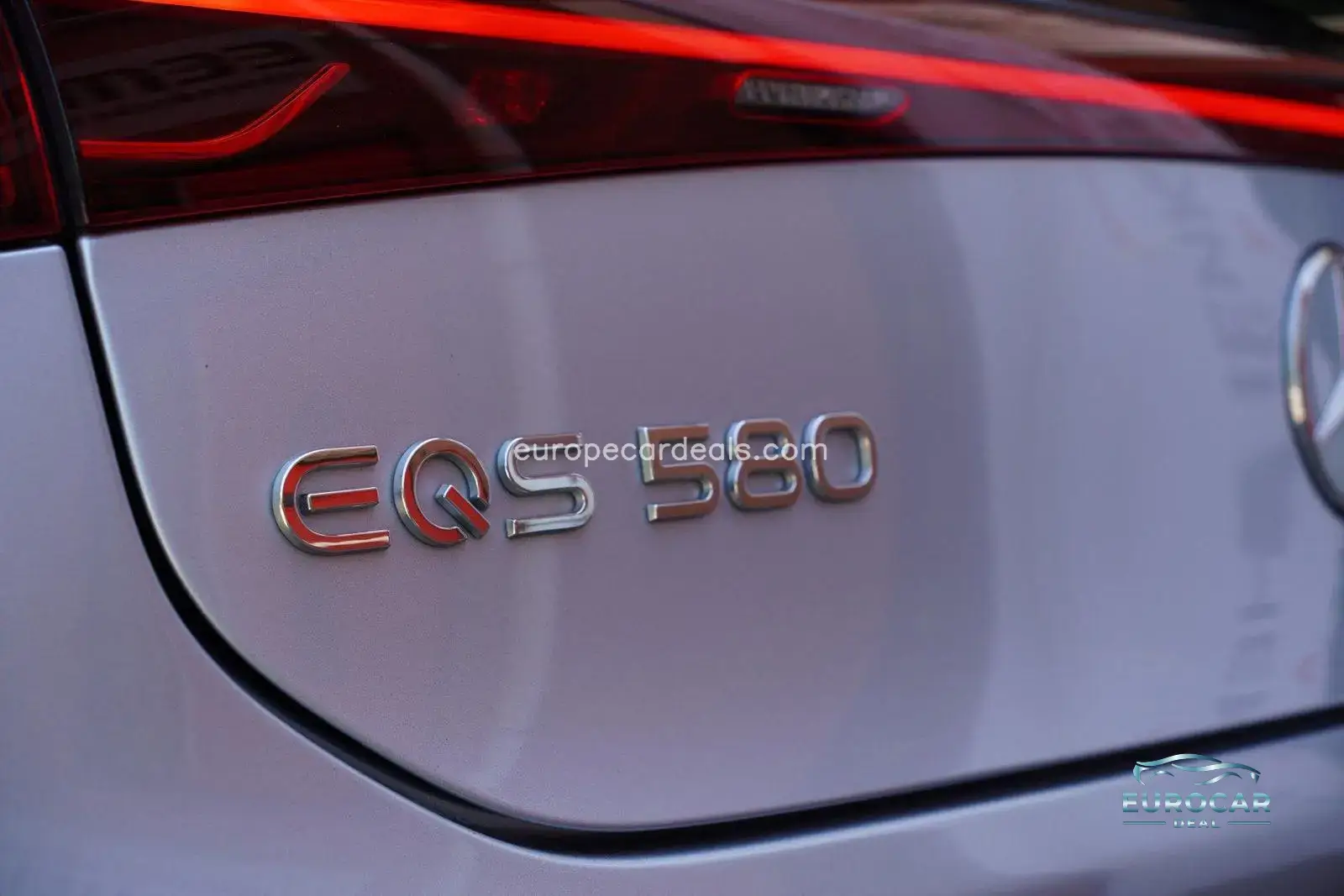 Mercedes-Benz EQS