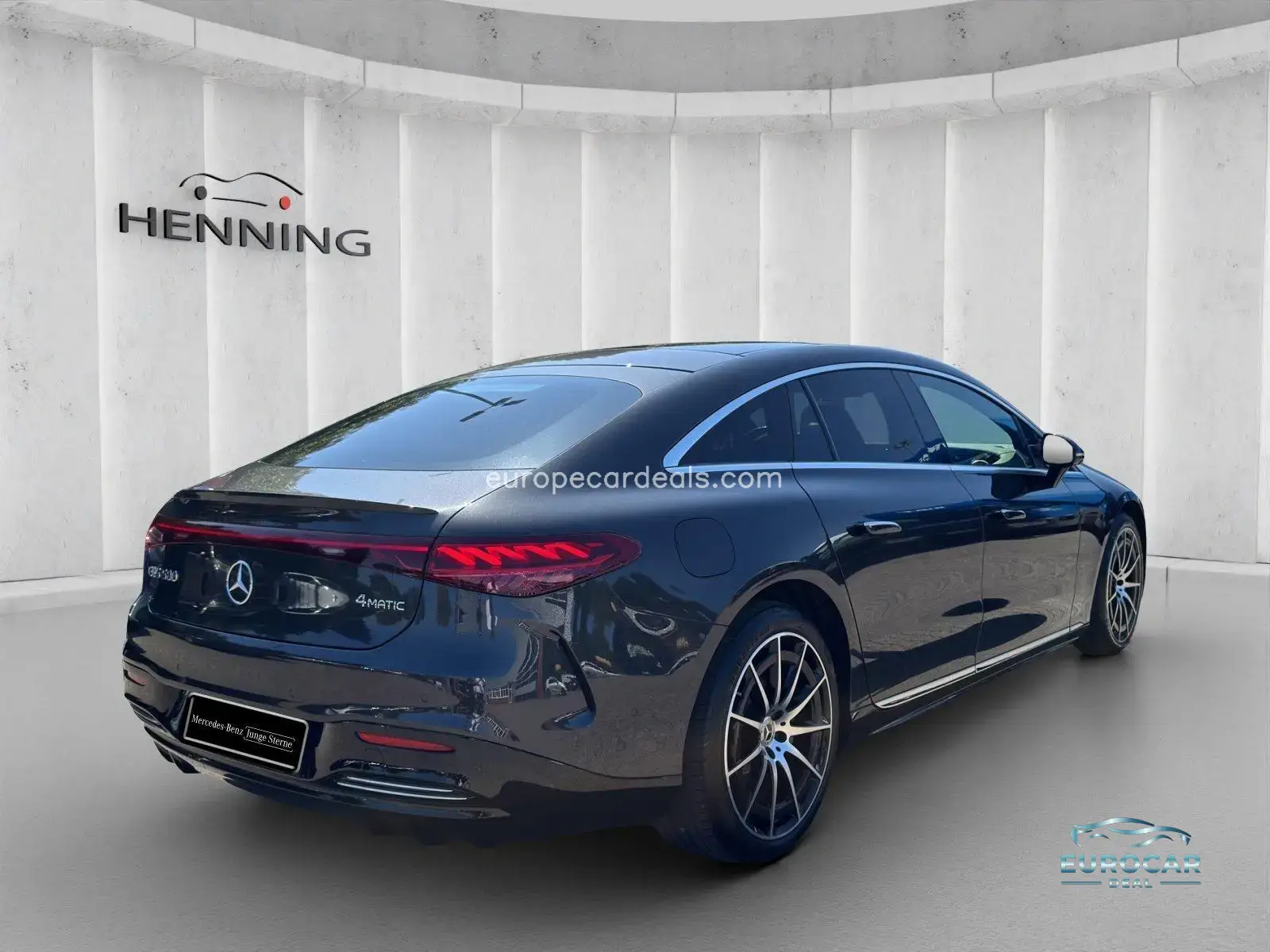 Mercedes-Benz EQS
