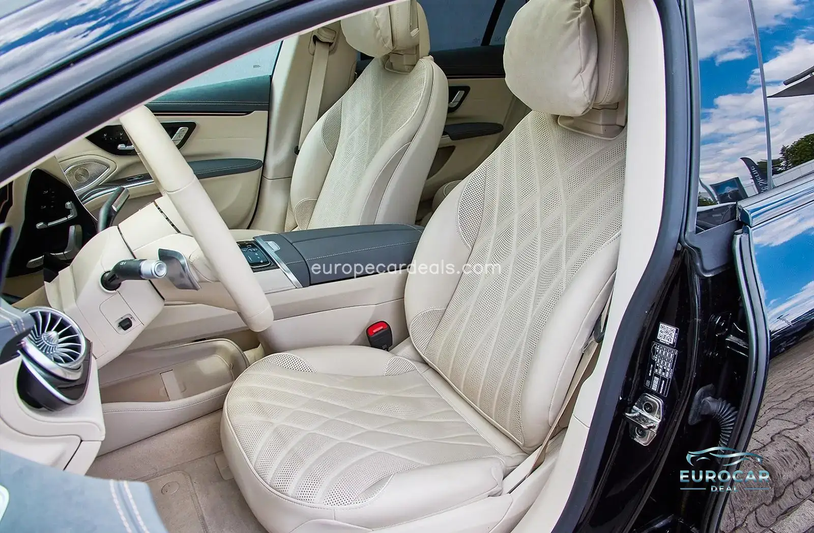 Mercedes-Benz EQS