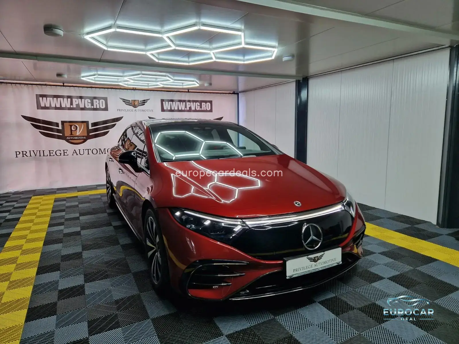 Mercedes-Benz EQS