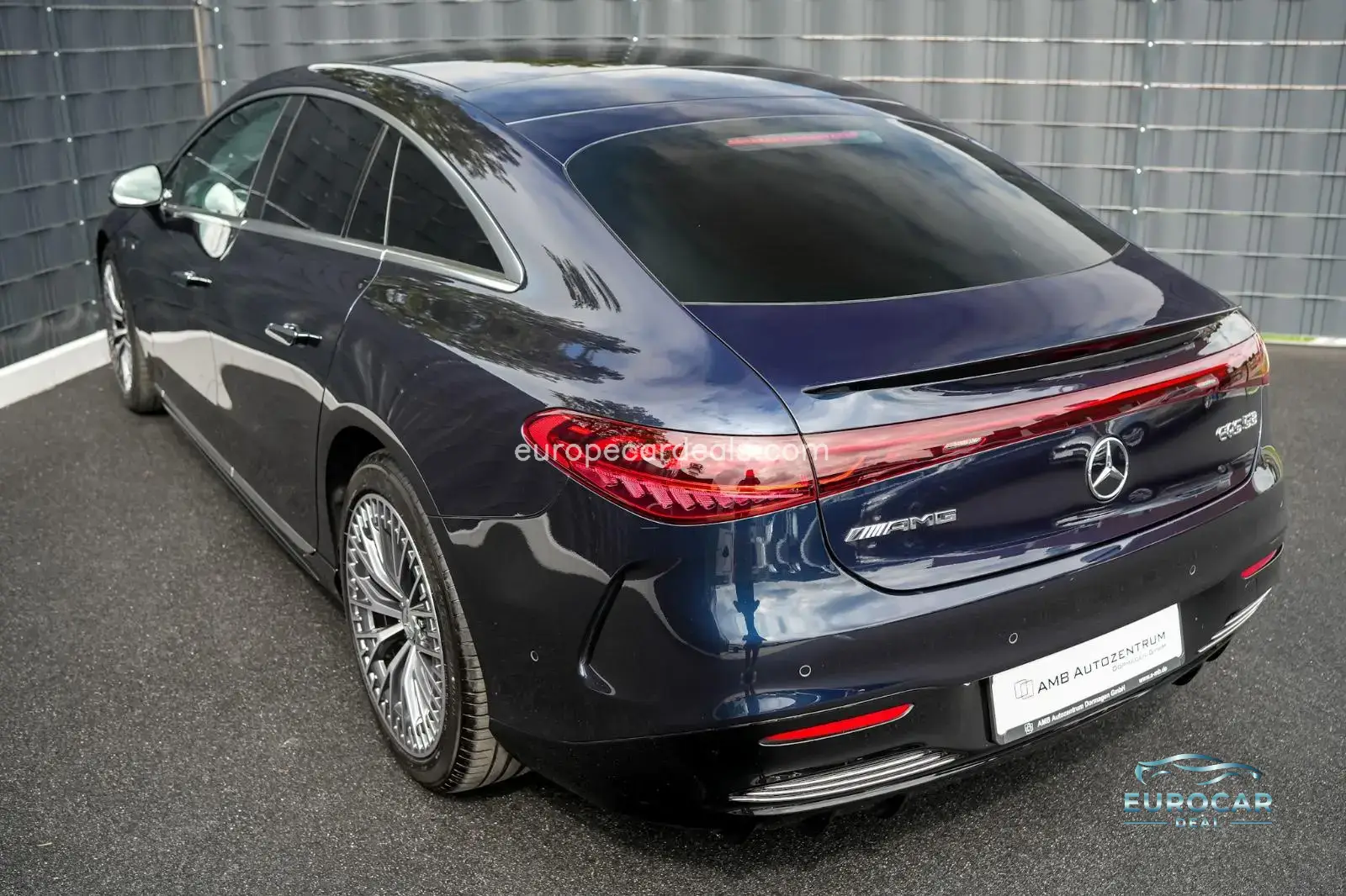 Mercedes-Benz EQS