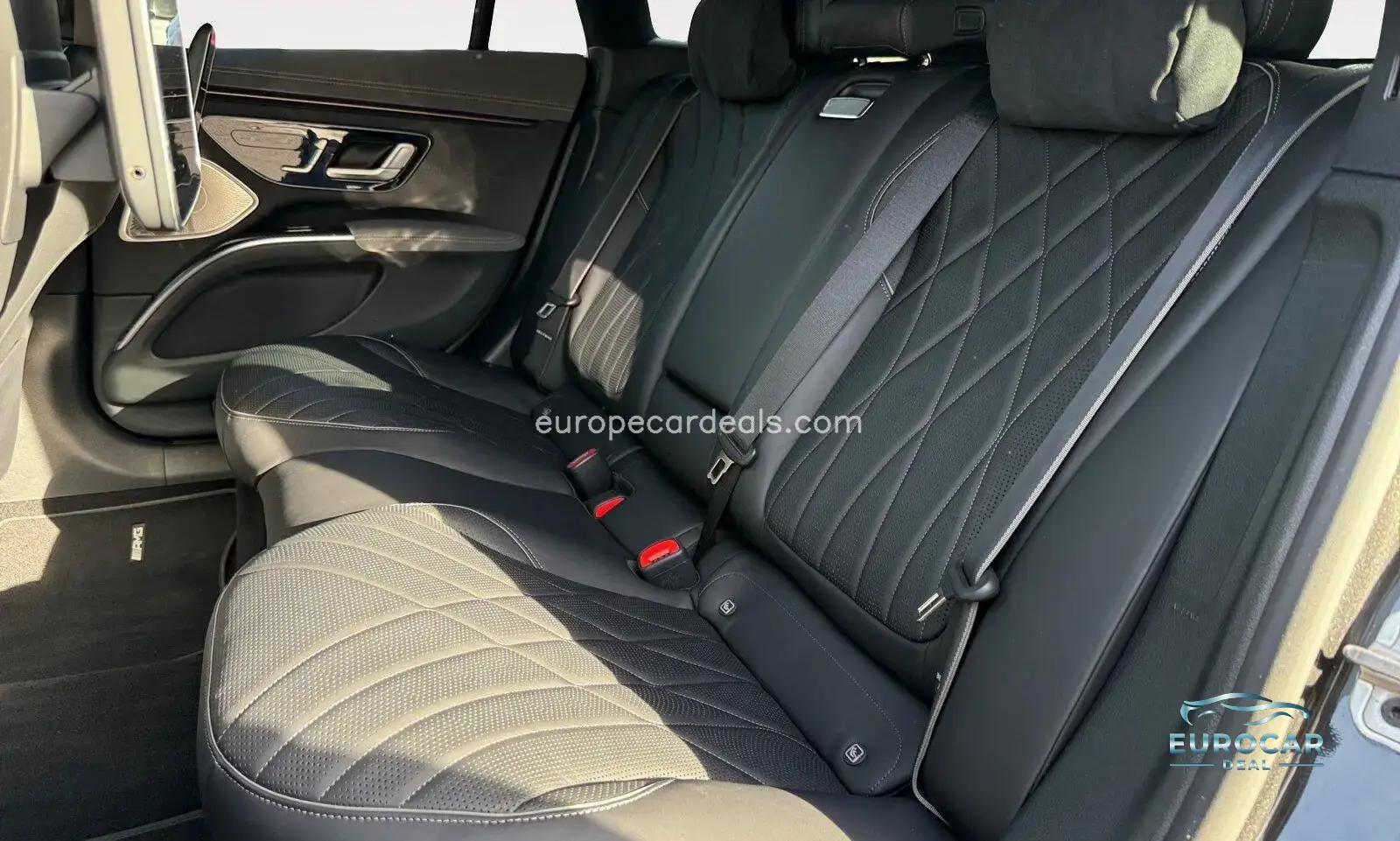 Mercedes-Benz EQS