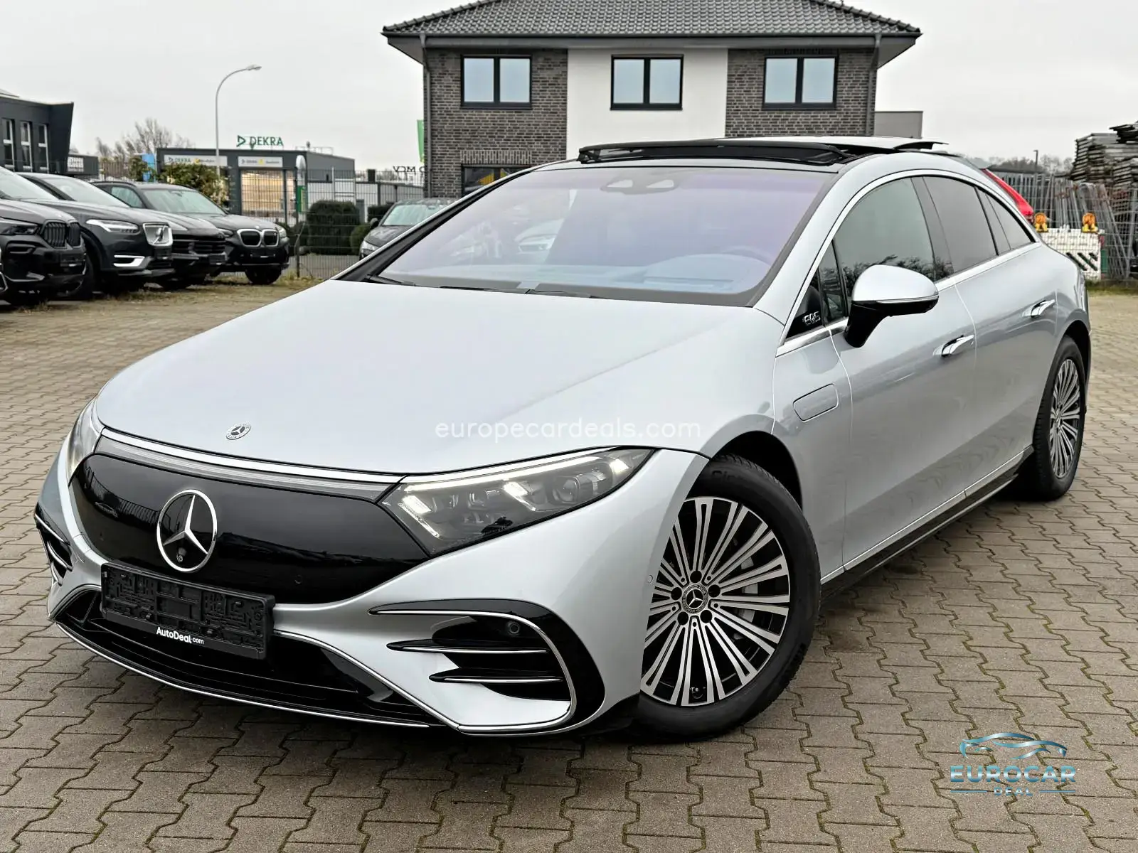 Mercedes-Benz EQS