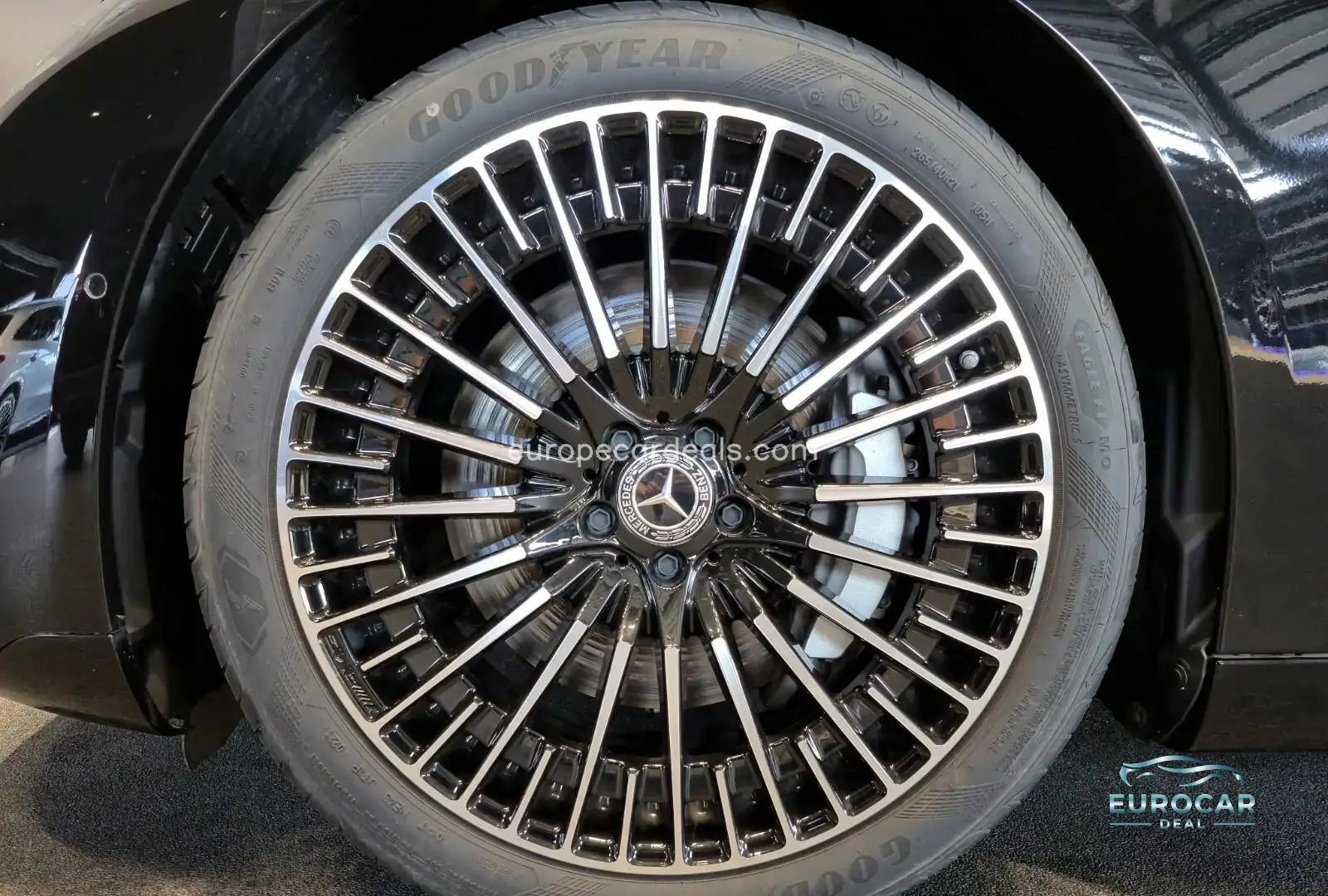 Mercedes-Benz EQS