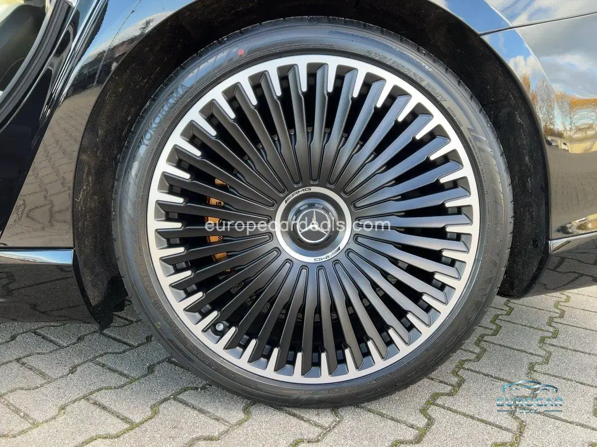 Mercedes-Benz EQS