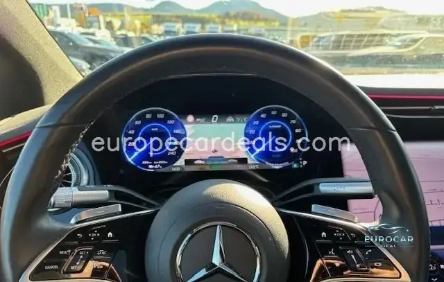 Mercedes-Benz EQS