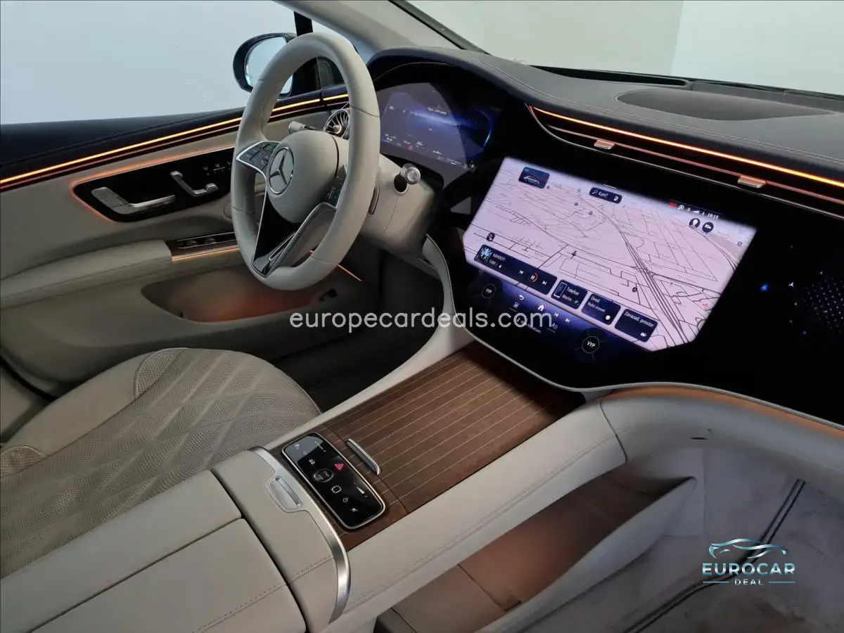 Mercedes-Benz EQS