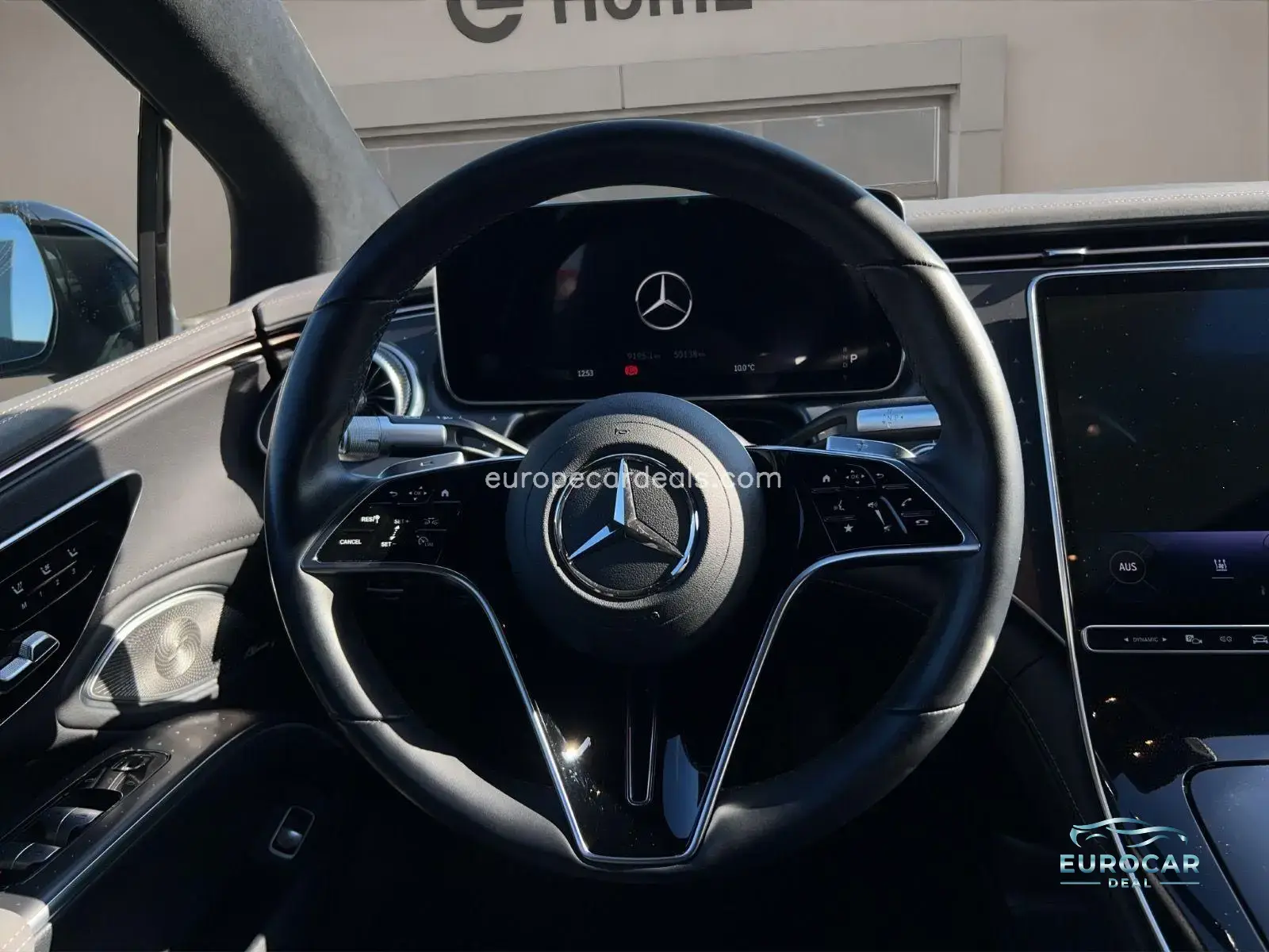 Mercedes-Benz EQS