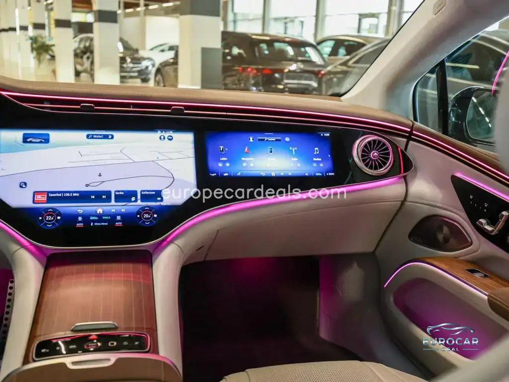 Mercedes-Benz EQS