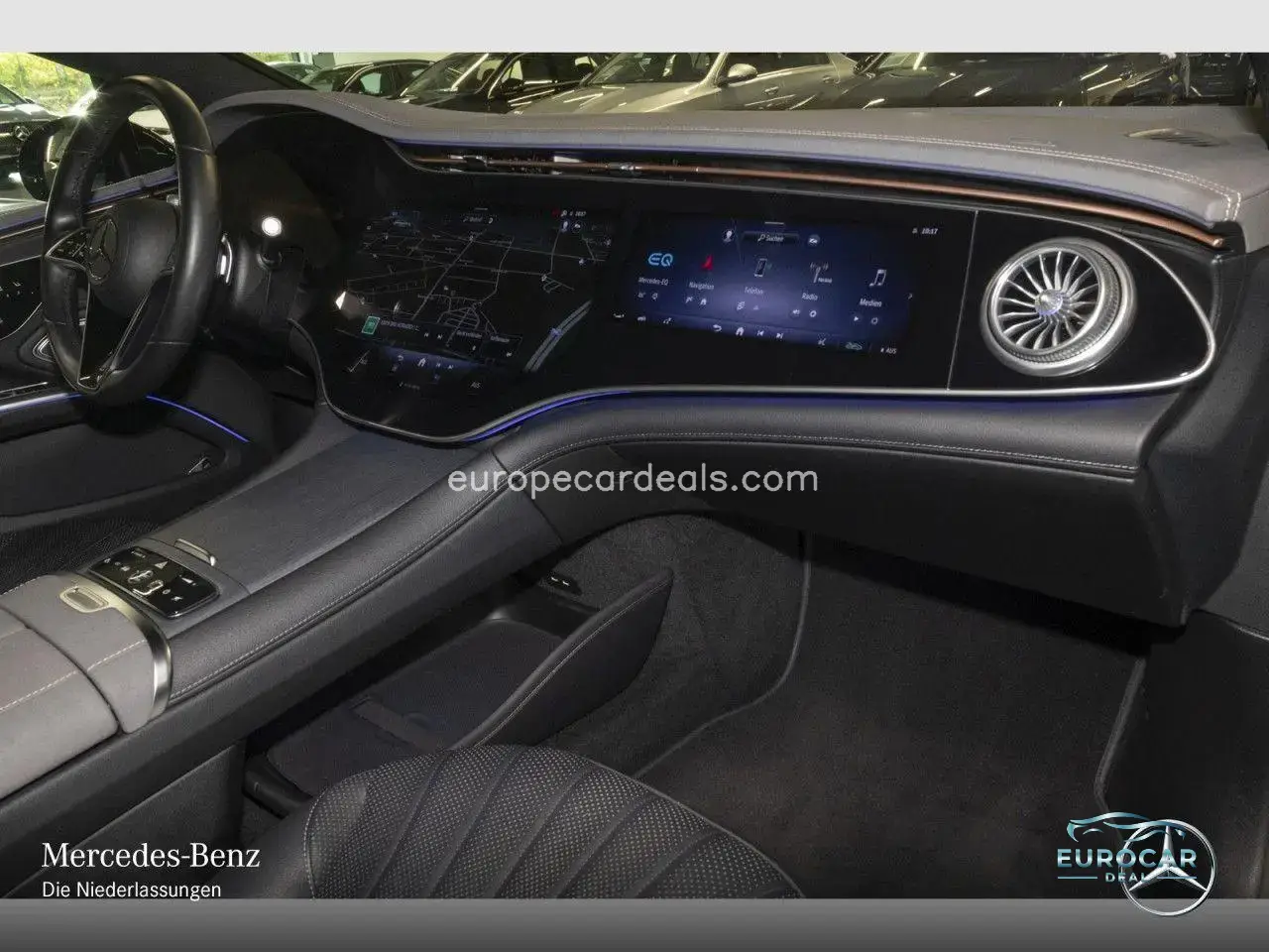Mercedes-Benz EQS