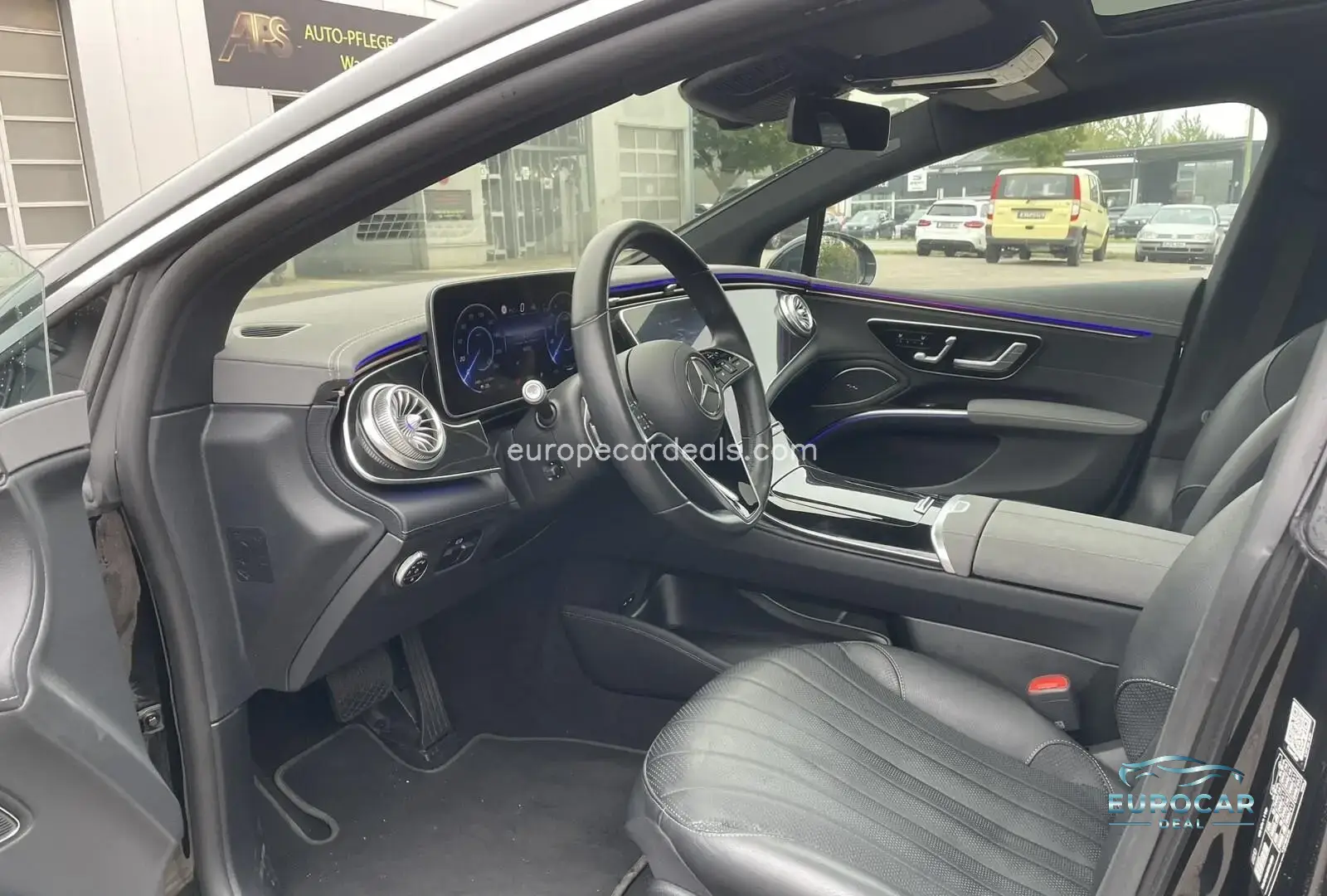 Mercedes-Benz EQS