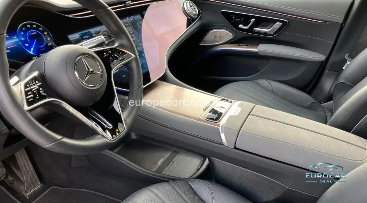 Mercedes-Benz EQS
