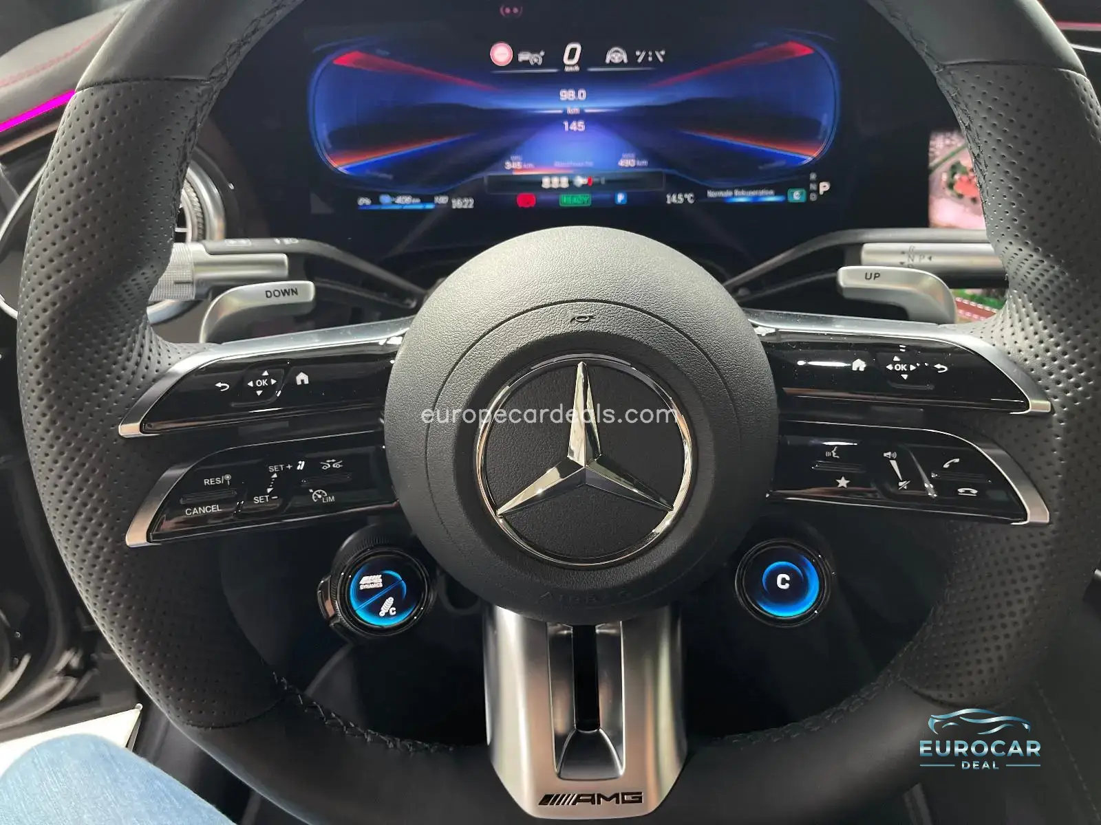 Mercedes-Benz EQS