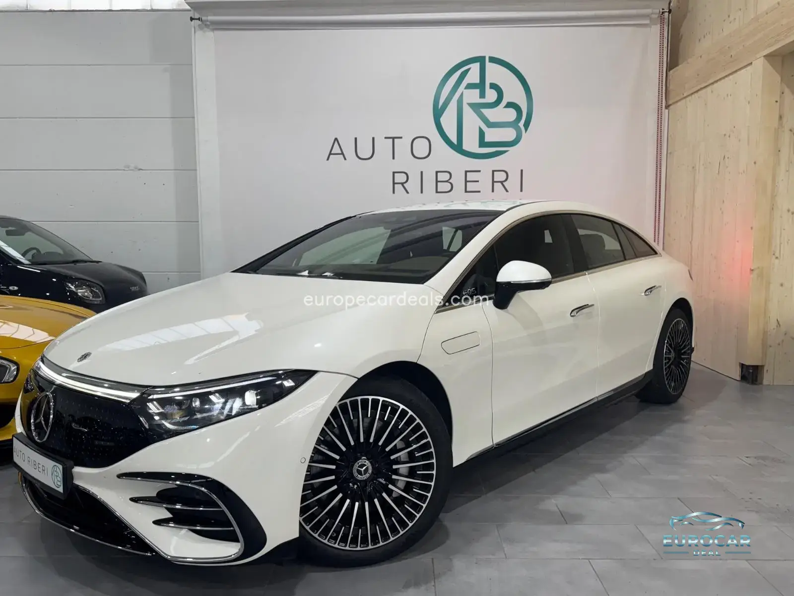 Mercedes-Benz EQS