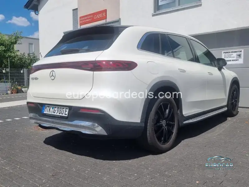 Mercedes-Benz EQS SUV